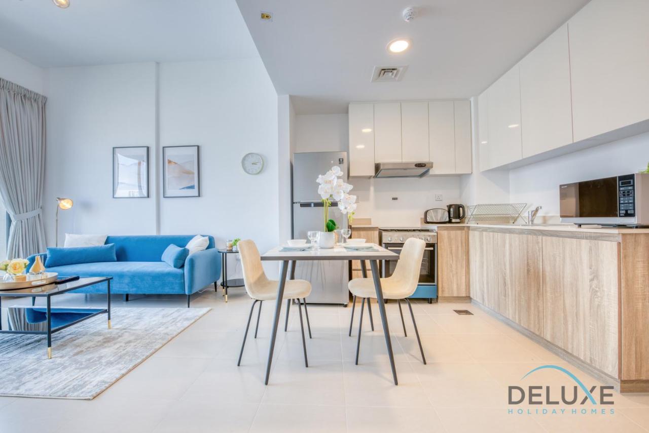 Chic 1br In Town Square Una Dubailand By Deluxe Apartment *