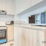 Chic 1Br In Town Square Una Dubailand By Deluxe Holiday Homes