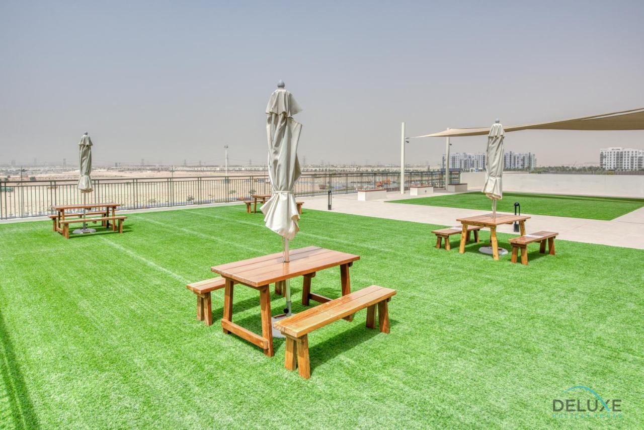 Chic 1br In Town Square Dubailand By Deluxe Homes Apartment *