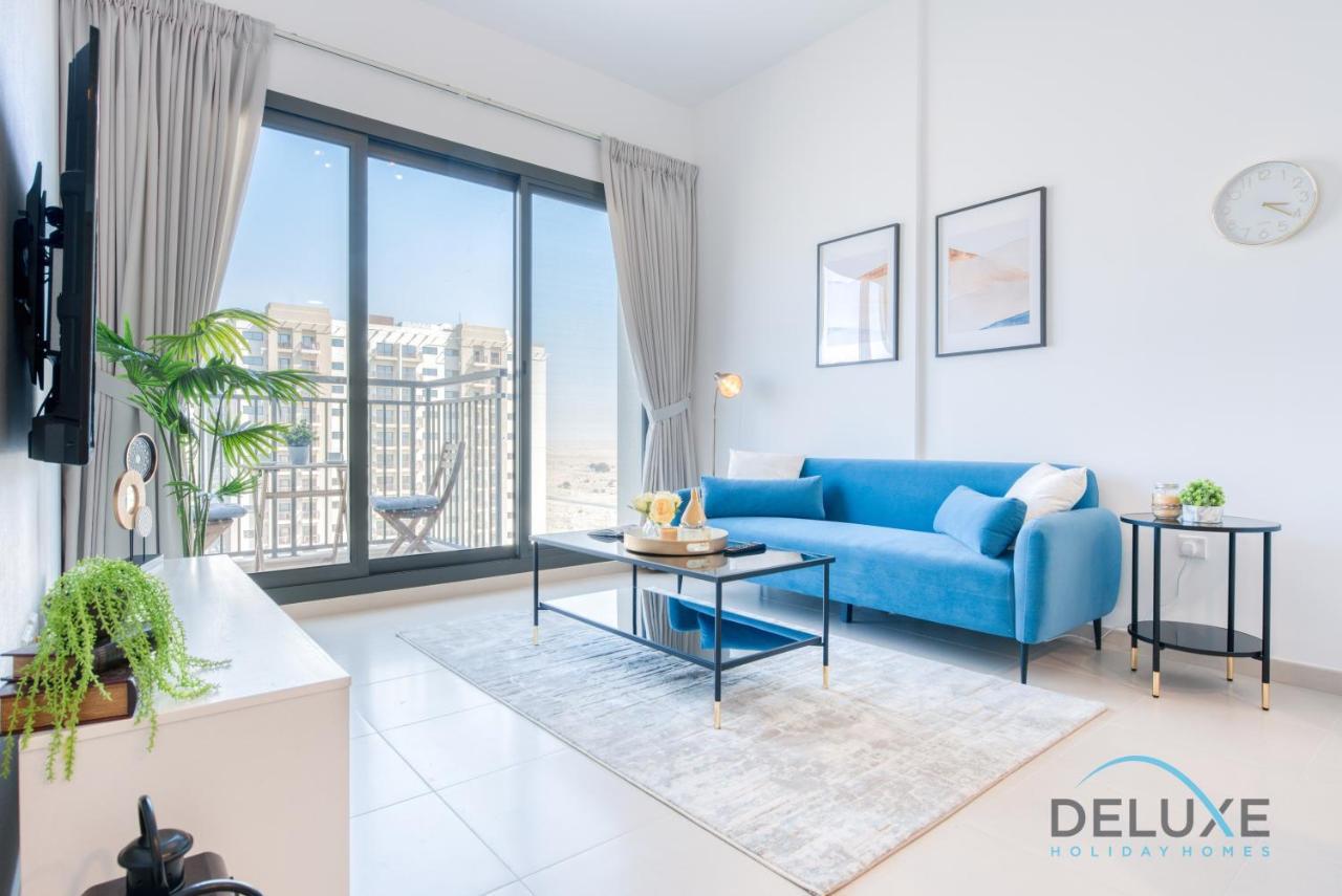 Chic 1br In Town Square Dubailand By Deluxe Homes Apartment