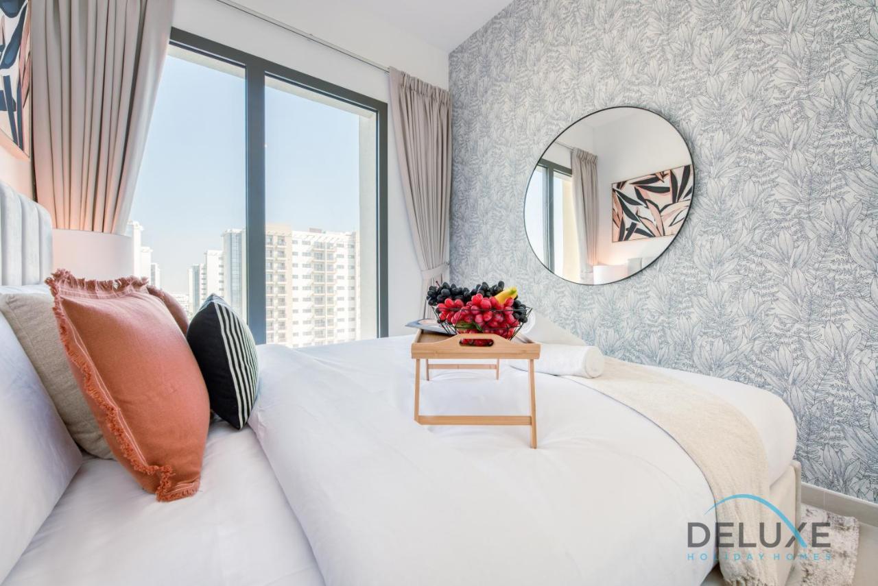 Apartment Chic 1br In Town Square Dubailand By Deluxe Homes